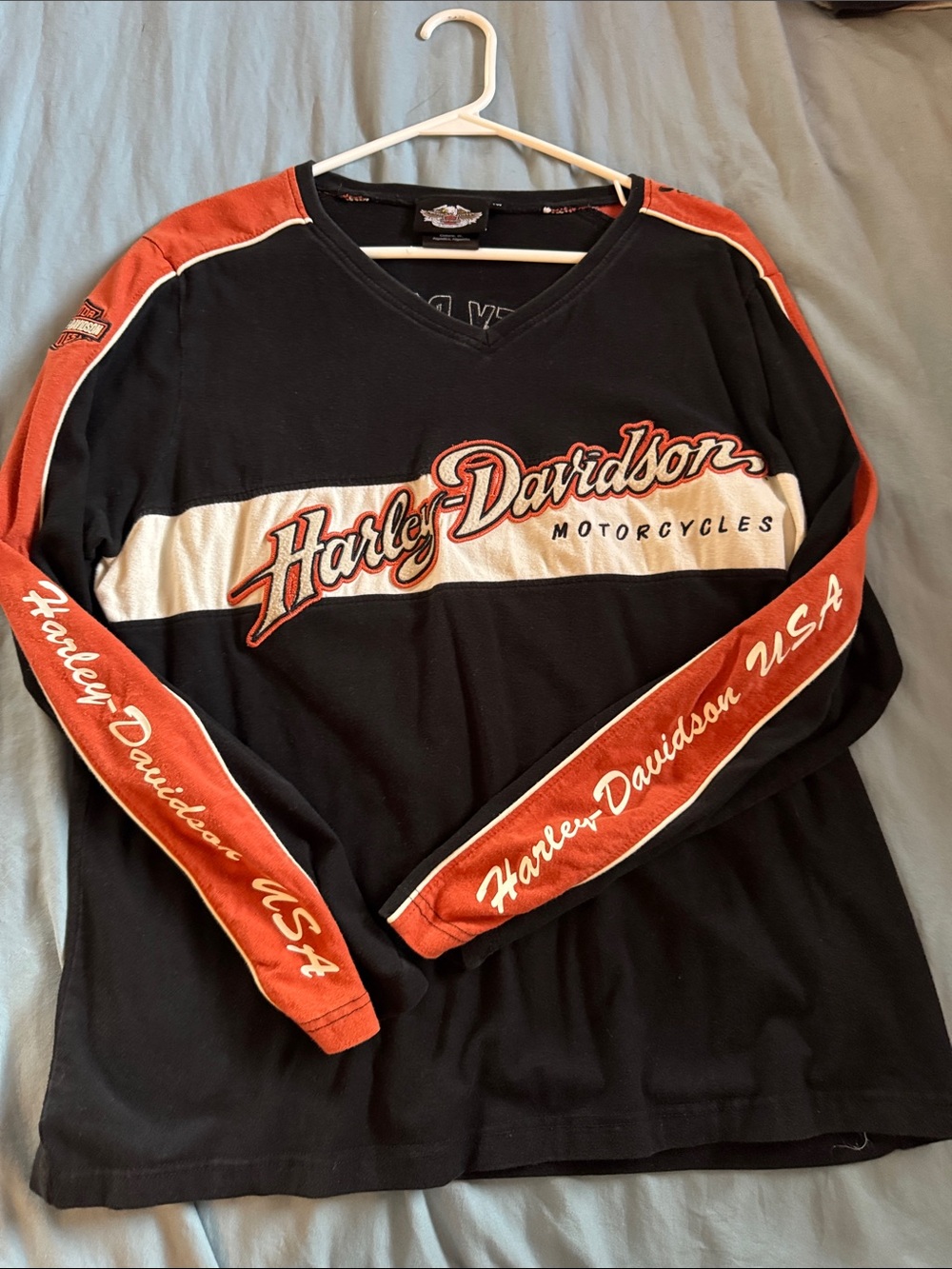 Harley-Davidson Black, White & Brown Logo Neck Tee